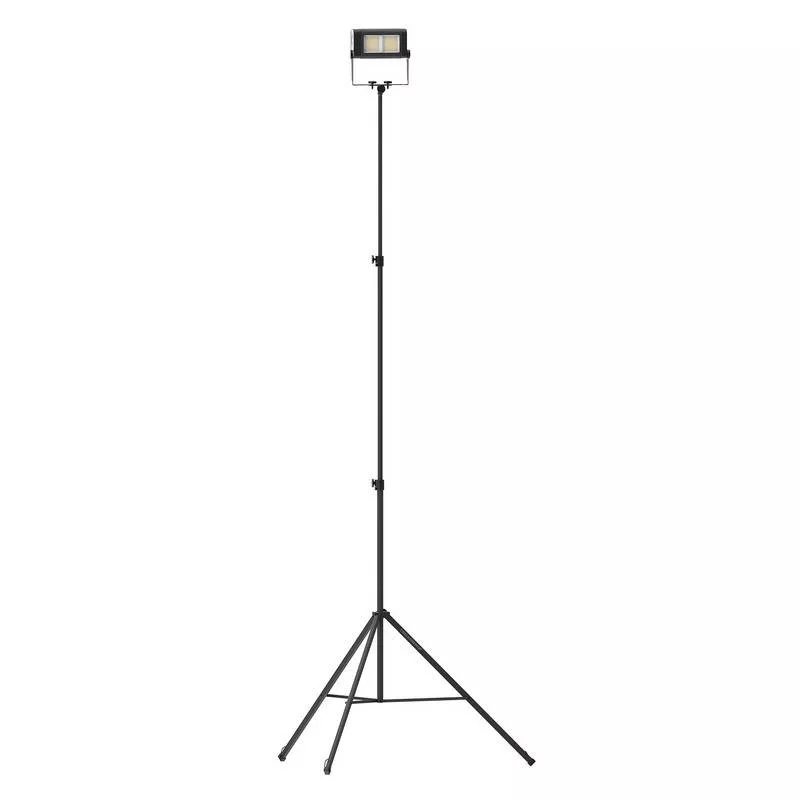 SITE-LIGHT80 LED spotlight on tripod