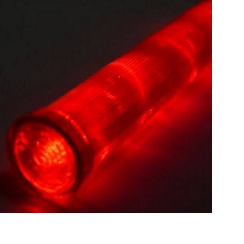 Bastone stradale ricaricabile a LED rosso